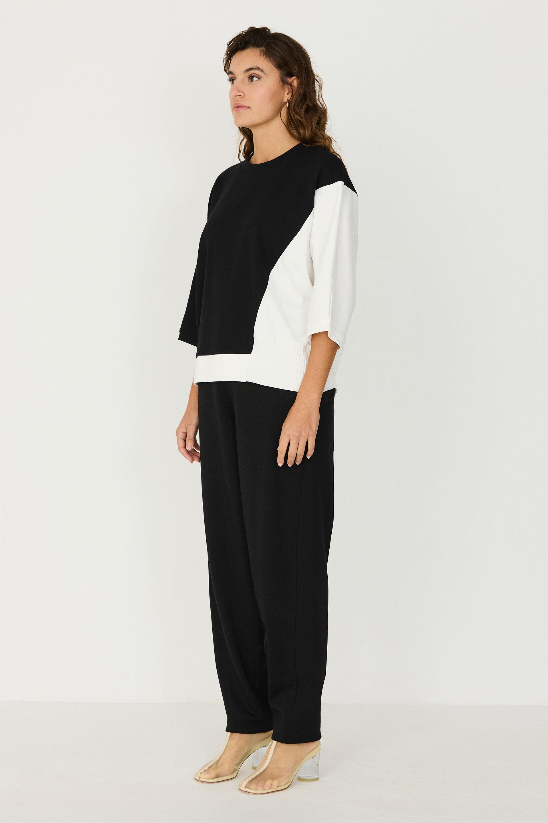 SKFK Aloria GOTS T-Shirt Black Damen Colorblocking Shirt schwarz